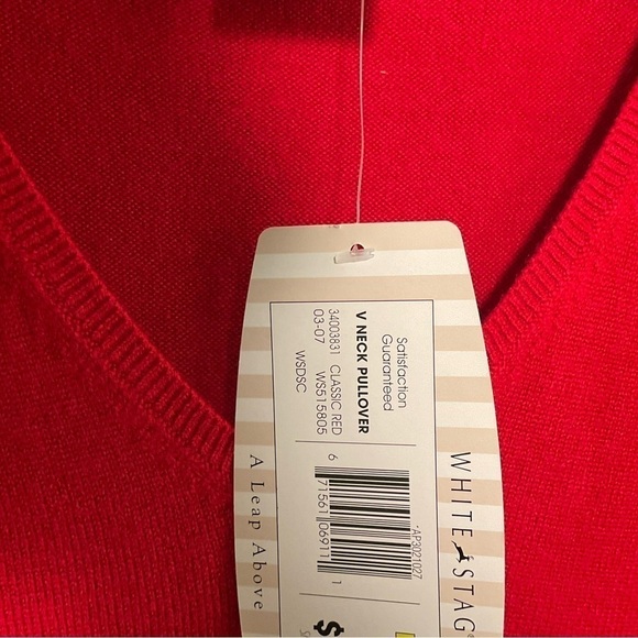 White Stag V-Neck Pullover Sweater Classic Red - Picture 11 of 11